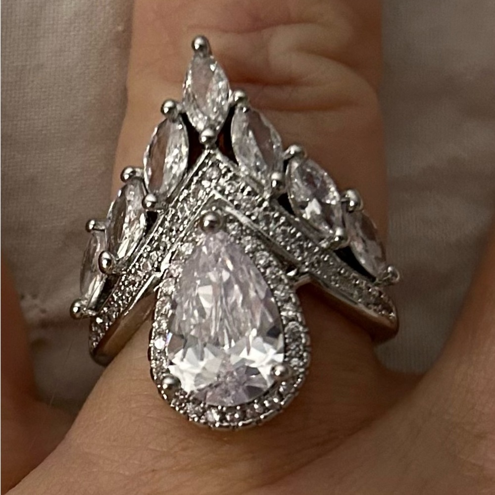 Absolutely Amazing 4 Ct Center Marquise Lab Created Sterling Silver Ring…size 7 - Picture 4 of 9